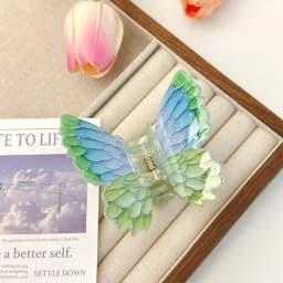 Cartoon Hair Claw For Women Cute Bee Ball Shape Shark Hair Gripper Claw Creative Acrylic Animal Hair Clip Girls Hair Accessories