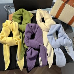 British Korean Triangle Scarf 100% Wool Triangular Scarves Women Headscarf Knitted Shaws Multi-Functional Warm Knitted Poncho