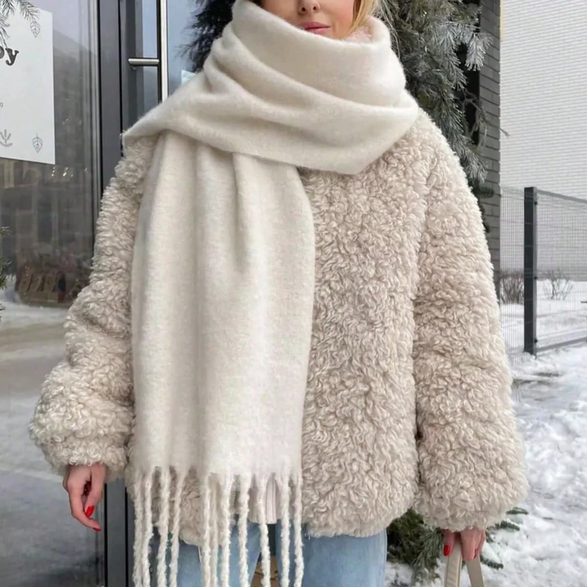1pc Women's Autumn/Winter Plush Tassel Scarf, Warm Comfortable Windproof Large Shawl For Outdoor Daily Wear Women Winter Scarves