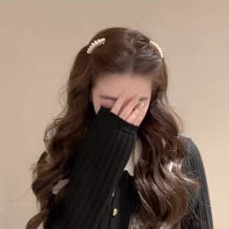 Korean Style Side Pearl Bangs Hair Clip for Women, Forehead Clip Hair Accessory, Internet Celebrity 2025 New Model, High-End Sid