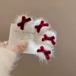 4pcs Christmas & New Year Red Bow Plush Side Duckbill Clip Hair Ornament is suitable for women to wear