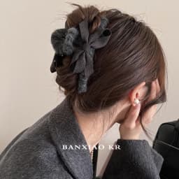 1pc Autumn/Winter Bow Woolen Hair Clip for Women, High-End New Shark Clip, Autumn and Winter Back-of-Head Hair Clip