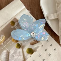9CM Colorful Butterfly Inlay Rhinestone Hair Claw Acrylic Claw Clips Trendy Hair Clips for Women Girls Hair Accessories 