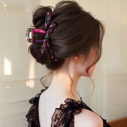 Fashionable Color-Collision Shark Clips, Perfect for Women, Ideal for Thick Hair and Updos, Butterfly Hair Clips, Retro-Inspired