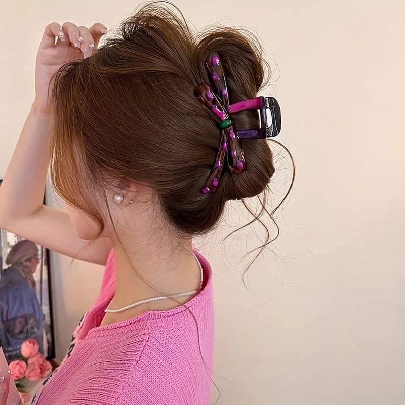 Fashionable Color-Collision Shark Clips, Perfect for Women, Ideal for Thick Hair and Updos, Butterfly Hair Clips, Retro-Inspired