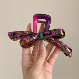 Fashionable Color-Collision Shark Clips, Perfect for Women, Ideal for Thick Hair and Updos, Butterfly Hair Clips, Retro-Inspired