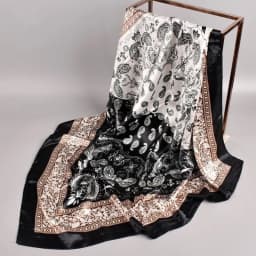90x90CM Silk Square Scarf Ladies New Luxury Design Popular Shawl The Four Seasons Scarves Women Sunscreen Beach Kerchief Hijab
