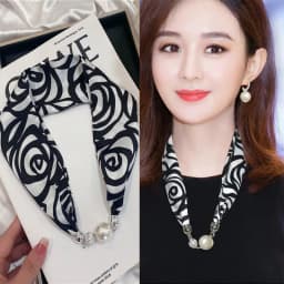 New Summer Pearl Decoration Magnetic Buckle Silk Scarf Versatile Neck Protection Fashionable High End Matching Shirt Scarf Lady