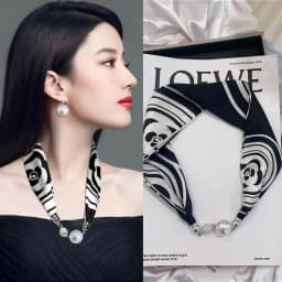 New Summer Pearl Decoration Magnetic Buckle Silk Scarf Versatile Neck Protection Fashionable High End Matching Shirt Scarf Lady