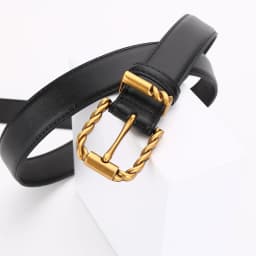 Ladies' Belt with a High-End Feel; Genuine Leather with a Fashionable and Versatile Black Decoration; Suitable for Business Use.