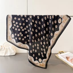 Trendy Print Square Scarf For Women Cotton Velvet Neck Scarf Shawl Warp Elegant Neckerchief Bandanas Ladies Hijab