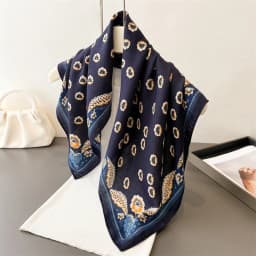 Trendy Print Square Scarf For Women Cotton Velvet Neck Scarf Shawl Warp Elegant Neckerchief Bandanas Ladies Hijab