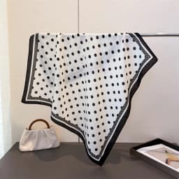 Trendy Print Square Scarf For Women Cotton Velvet Neck Scarf Shawl Warp Elegant Neckerchief Bandanas Ladies Hijab