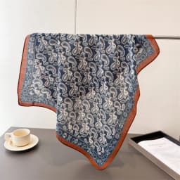 Trendy Print Square Scarf For Women Cotton Velvet Neck Scarf Shawl Warp Elegant Neckerchief Bandanas Ladies Hijab
