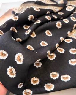Trendy Print Square Scarf For Women Cotton Velvet Neck Scarf Shawl Warp Elegant Neckerchief Bandanas Ladies Hijab
