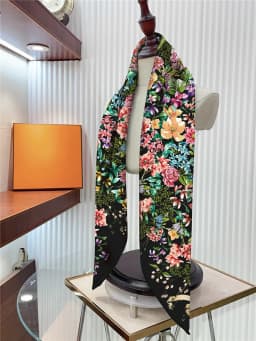 New 90cm Twill Silk Scarf Shawl Luxury Brand Flowers Print Square Scarf Women Hijabs Bandana Foulard Neckerchief Head Scarves