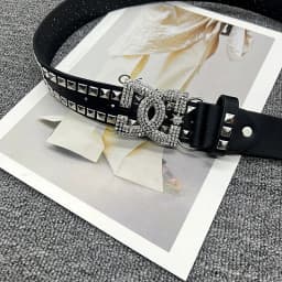 Y2K Luxury Hot Girl Women's Rhinestone Belt Unique punk Fashion Rivet Leather Belt Versatile Embedded Decorative Belt