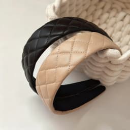 1pc Quilted Faux Leather Headbands Timeless Design Sleek Neutral Tones Perfect Daily Hairstyling Versatile Outfits Chic Luxe