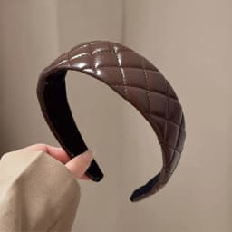 1pc Quilted Faux Leather Headbands Timeless Design Sleek Neutral Tones Perfect Daily Hairstyling Versatile Outfits Chic Luxe
