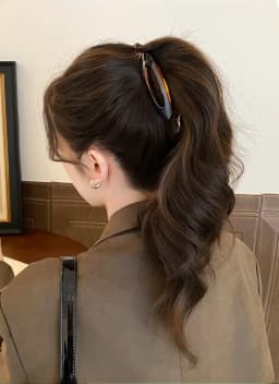 New high-end feel high ponytail simple banana clip acrylic hair clip for women, back-of-the-head vertical clip