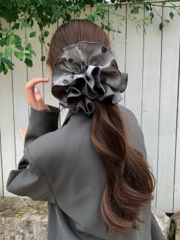 1pc Korean-Style Gray Sweet Polka Dot Fabric Fashion Skirt-Shaped Large Scrunchie, 2025 New French-Style Elegant Hair Tie