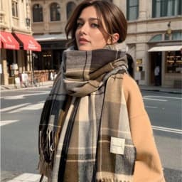1 pc Fashionable and warm British plaid scarf for autumn and winter, retro and versatile plaid tassel shawl neck scarf, suitable