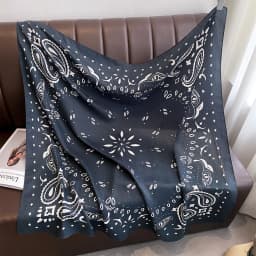 90*90cm Paisley Printed Square Scarf For Women Imitation Silk Scarves Bandanas Luxury Large Shawl Beach Wraps Elegant Hijab