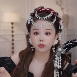 Detachable Pearl Tassel Bridal Headdress with Flower Details; Ideal Women's Hair Hoop for Wedding Parties or Dances