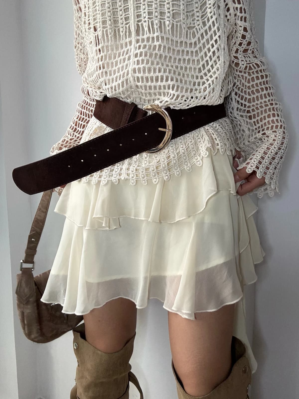 1pcs wide-edged retro belt for women, vintage design, unique personality leather belt, fashionable brown decoration, versatile f
