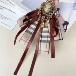 1 Piece of Elegant Women's Plaid Shiny Sequin Cross-Decorated Vintage Bow Tie, Suitable for Parties, Stage Performances, Hosting, Gatherings, Made of Plaid Polyester Fiber (Polyester)