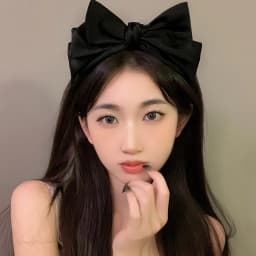 Stylish Headband with Black Bow Knot; Women's Korean Style Elegance in Hair Accessories.