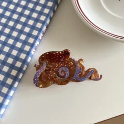 1 Piece of Ocean Wind Octopus Resin Clip,Colorful Octopus Back Hair Clip,Women's Half Tied Hair,Coiled Hair,Shark Clip