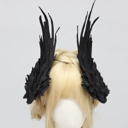 1 Pair Angel & Devil Wing Hair Clips Black/White Feather Roleplay Hairpins Side Clips Cosplay Costume Hair Accessories for Women