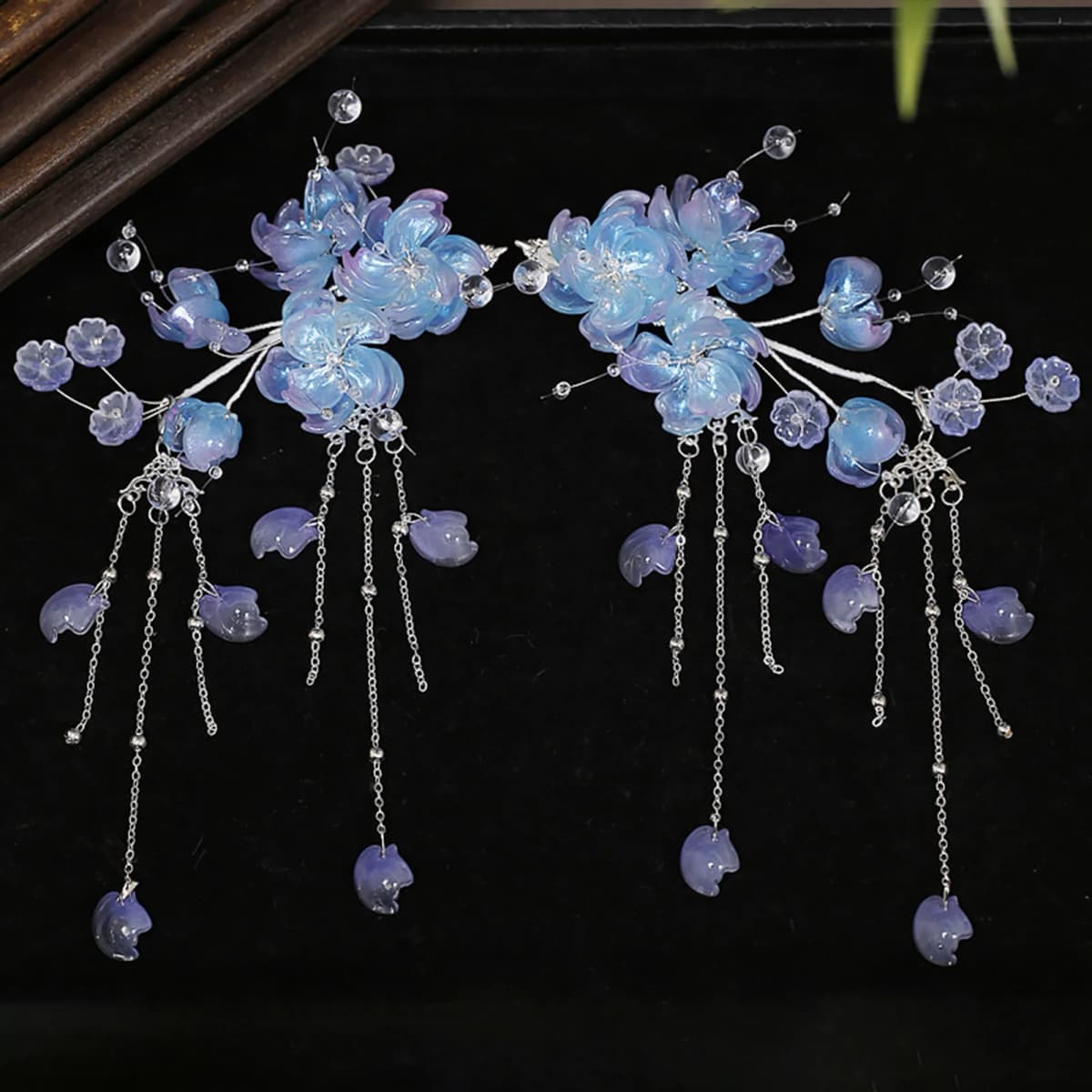 2pcs Vintage Flower Hairpin Chinese Style Hair Clip Tiaras Pearls Pendant Hairpin Fairy Floral Headpieces Women Hair Accessories