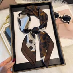 New Smooth Texture Silk Hairbands Versatile Fashion Elegant Square Shawl Luxury Hijab Women