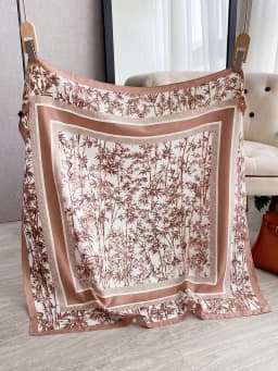 Luxury 90*90cm Square Silk Scarf For Women Fashion Neck Shawl Warps Elegant Neckerchief Bandanas Hijab Soft Stain Ladies Scarf