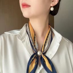 Luxury Design Magnetic Button Summer Silk Scarf Women Magnetic Pearl Necklace Scarves High End Matching Shirt Scarves Ladies