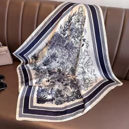 New Literary Fashionable Elegant Bandana Simulation Silk 70*70cm Temperament Square Scarves Women Spring/Summer Soft Satin Scarf