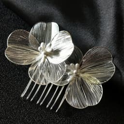 Handmade Alloy Flower Headdress Women's Hair Accessories Fashion Bridal Wedding Hair Comb Women's party HairClips Accessories