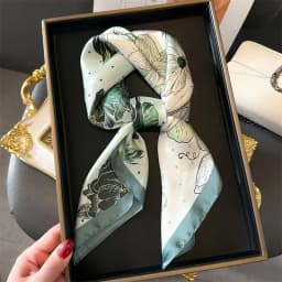 Luxury Brand Silk Square Scarf Women Satin Shawls Neckerchief Casual Beach Scarves Bandana Hair Tie Hjiab Foulard