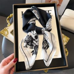 Luxury Brand Silk Square Scarf Women Satin Shawls Neckerchief Casual Beach Scarves Bandana Hair Tie Hjiab Foulard