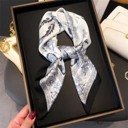 Luxury Brand Silk Square Scarf Women Satin Shawls Neckerchief Casual Beach Scarves Bandana Hair Tie Hjiab Foulard