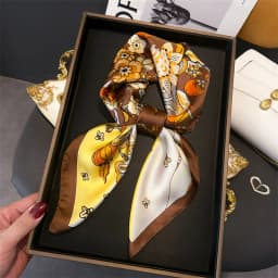 Luxury Brand Silk Square Scarf Women Satin Shawls Neckerchief Casual Beach Scarves Bandana Hair Tie Hjiab Foulard