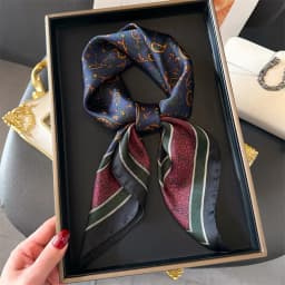 Luxury Brand Silk Square Scarf Women Satin Shawls Neckerchief Casual Beach Scarves Bandana Hair Tie Hjiab Foulard
