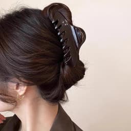 2Pcs Vintage Leopard Print Geometry Dot Large Shark Hair Claw Clip for Women NonSlip Banana Clip Ponytail Clip Hair Accessories