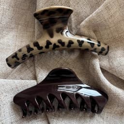 2Pcs Vintage Leopard Print Geometry Dot Large Shark Hair Claw Clip for Women NonSlip Banana Clip Ponytail Clip Hair Accessories