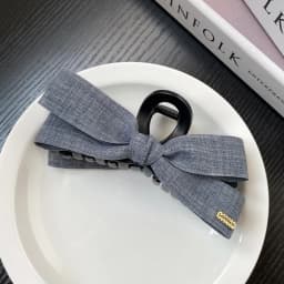 1pc Korean-style fashionable denim bow hair claw, 2025 new fashion sense hair clip large shark clip hair accessory for women