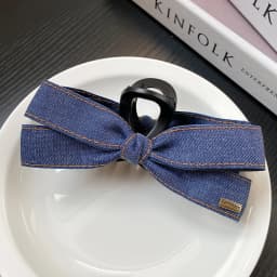 1pc Korean-style fashionable denim bow hair claw, 2025 new fashion sense hair clip large shark clip hair accessory for women