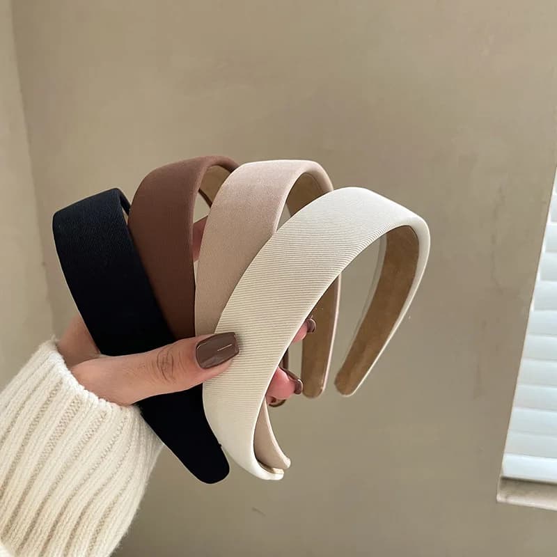 1pc Elegant Hair Pressing Wash Hair Binding Band for Women, New Summer Design, Wide-rimmed Black Hair Clip Headband Headpiece.