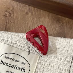 Women's Small Triangular Acetic Acid Hair Clip - Delicate Hair Accessories